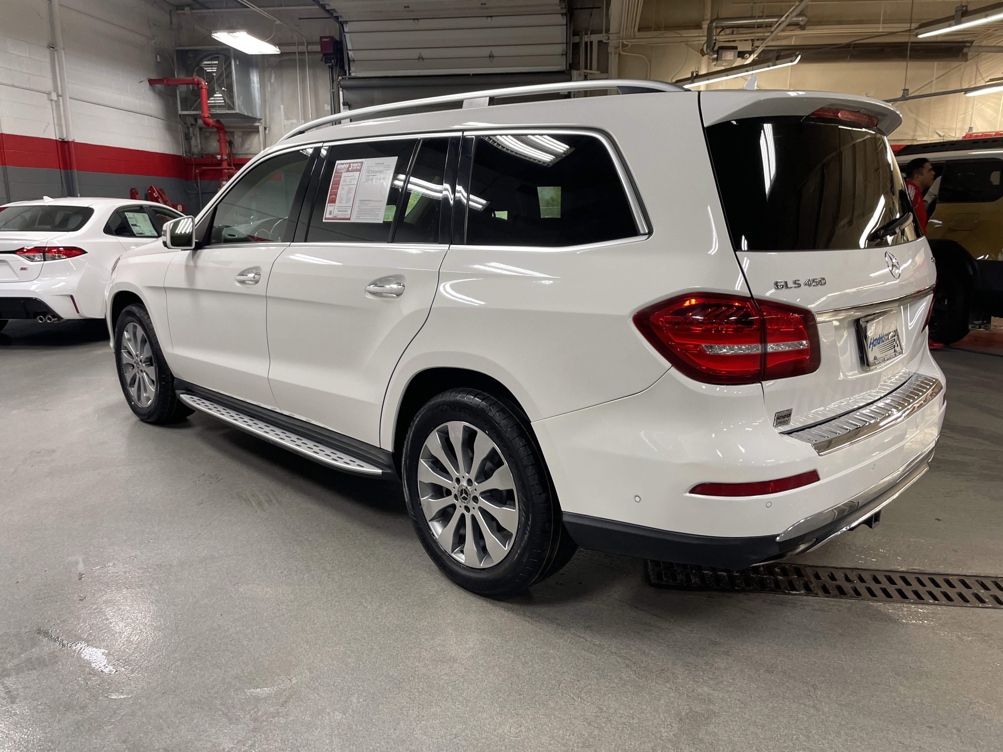 Used 2018 Mercedes-Benz GLS 450 4MATIC image 8