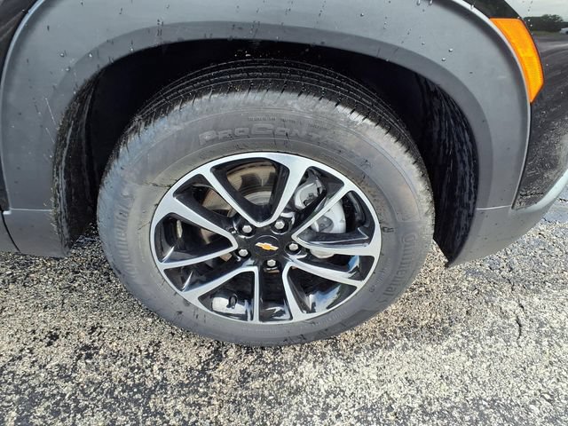Used 2025 Chevrolet TrailBlazer LT AWD/4WD image 47