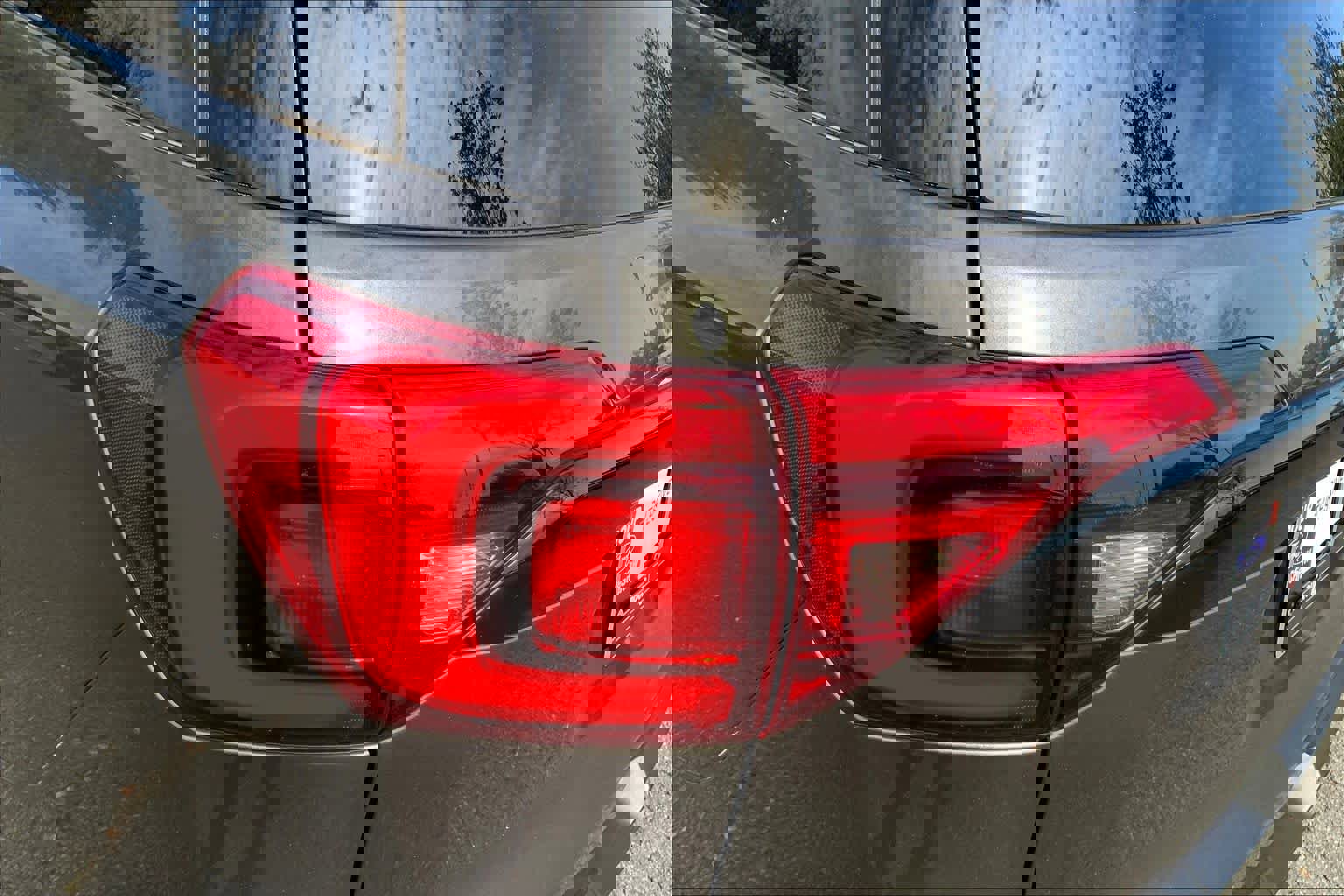 Used 2019 GMC Acadia SLT w/ Black Edition image 27