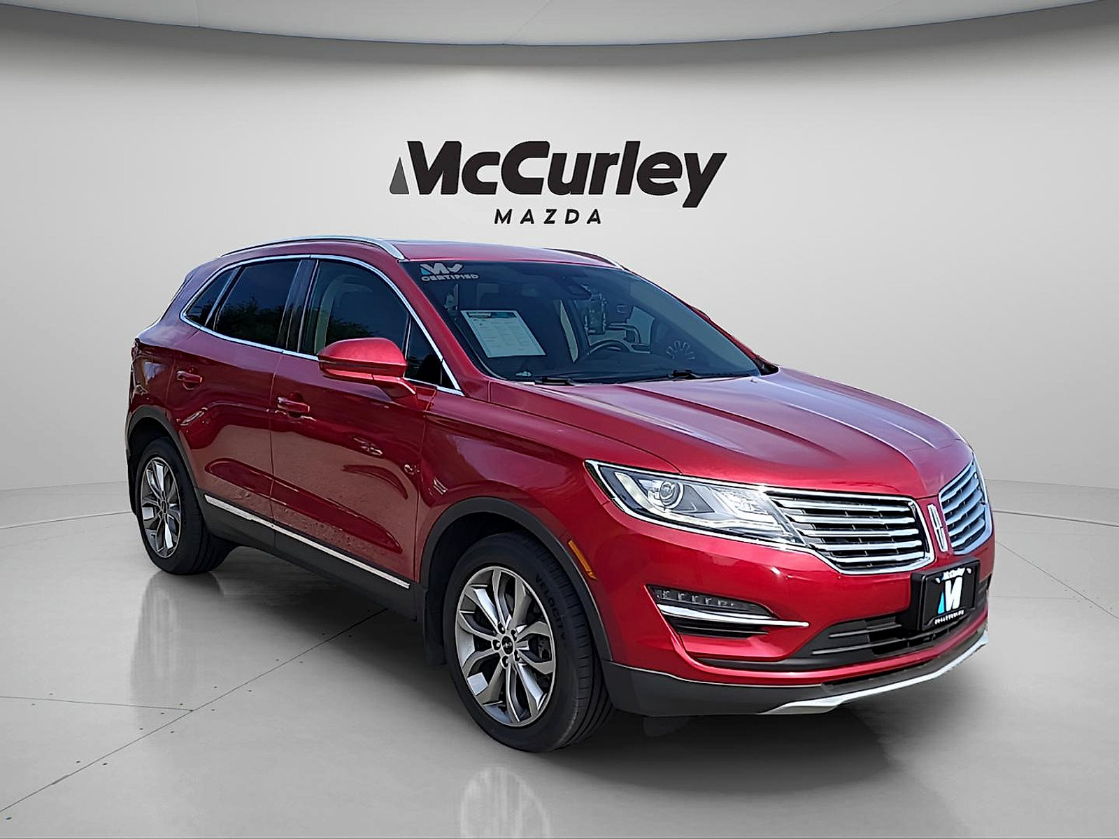 Used 2017 Lincoln MKC Select w/ Select Plus Package AWD/4WD image 1