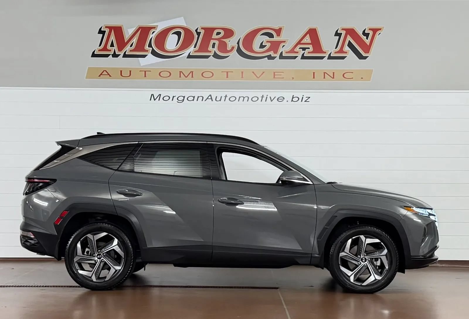 Used 2024 Hyundai Tucson Limited AWD/4WD image 2