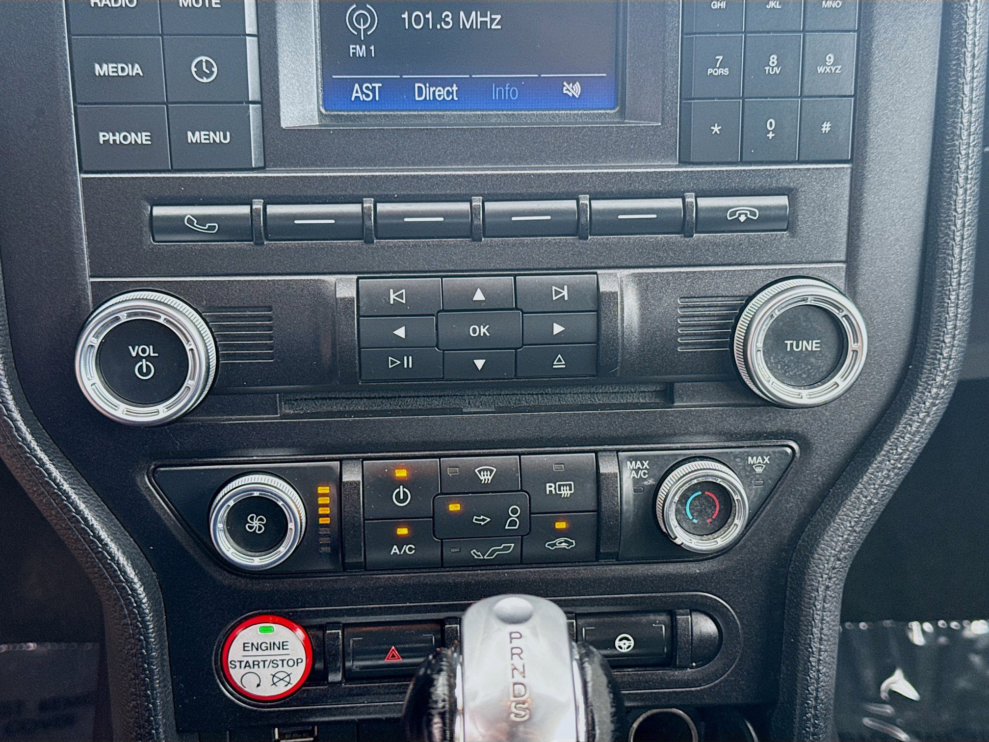 Used 2017 Ford Mustang EcoBoost image 14