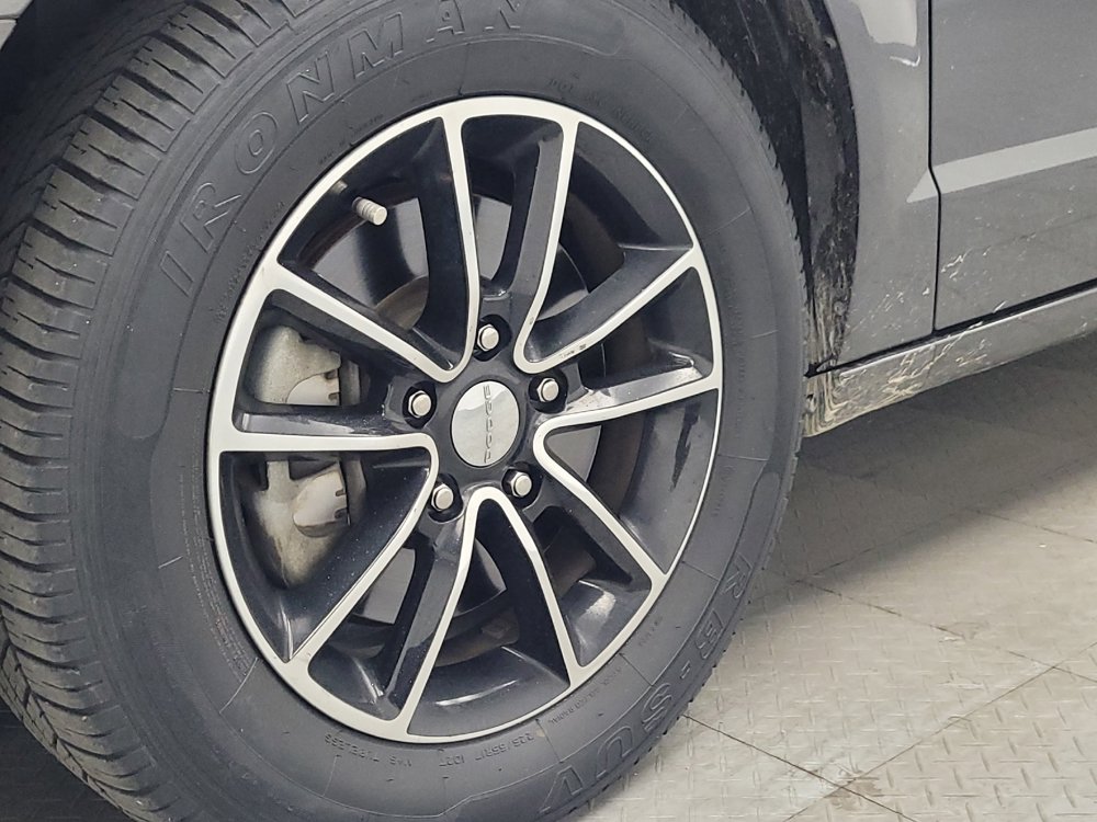 Used 2019 Dodge Grand Caravan GT FWD image 31
