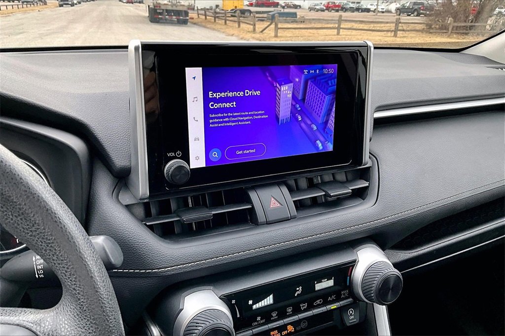 Used 2024 Toyota RAV4 LE image 6