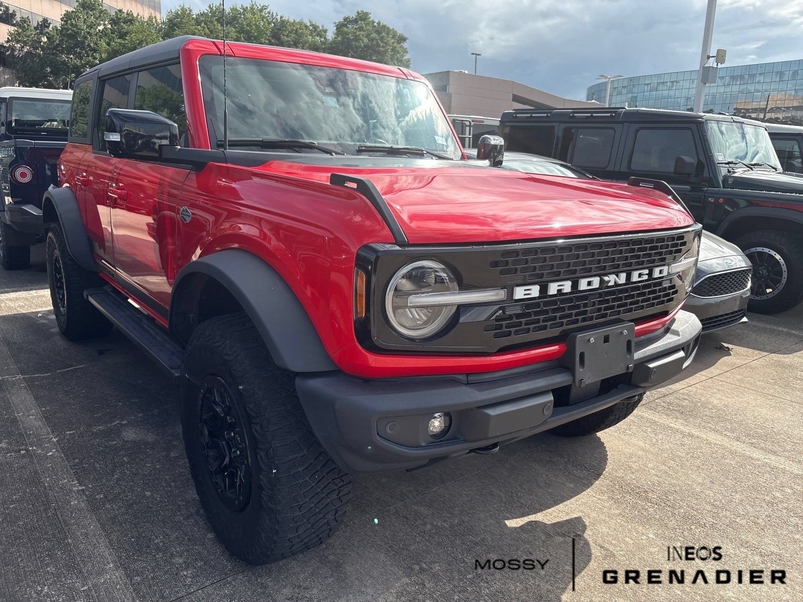 Used 2021 Ford Bronco Wildtrak AWD/4WD image 1
