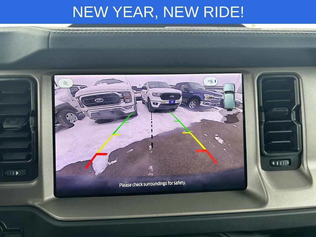 Used 2025 Ford Bronco Outer Banks image 41