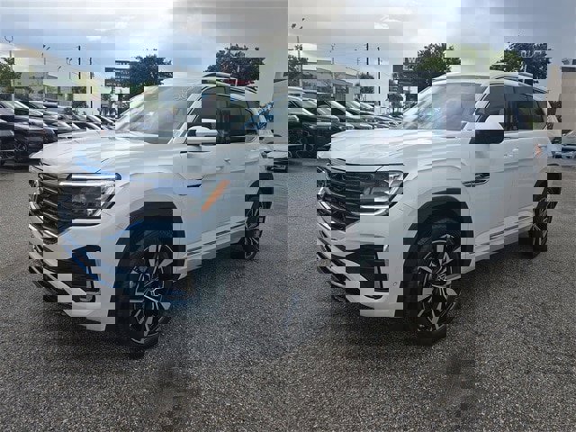 New 2026 Volkswagen Atlas SEL Premium R-Line image 8