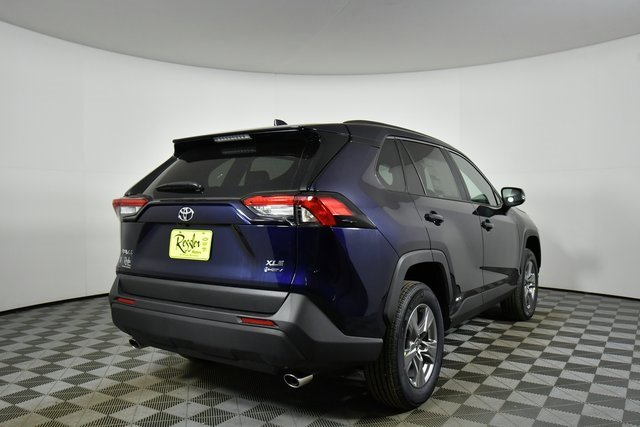 New 2025 Toyota RAV4 XLE image 11