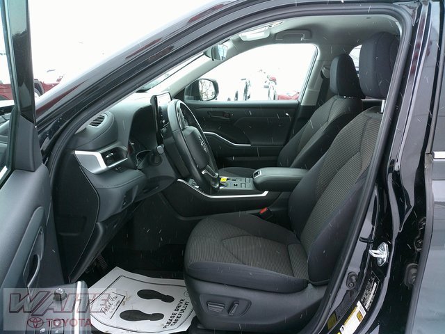 Certified 2022 Toyota Highlander LE image 22