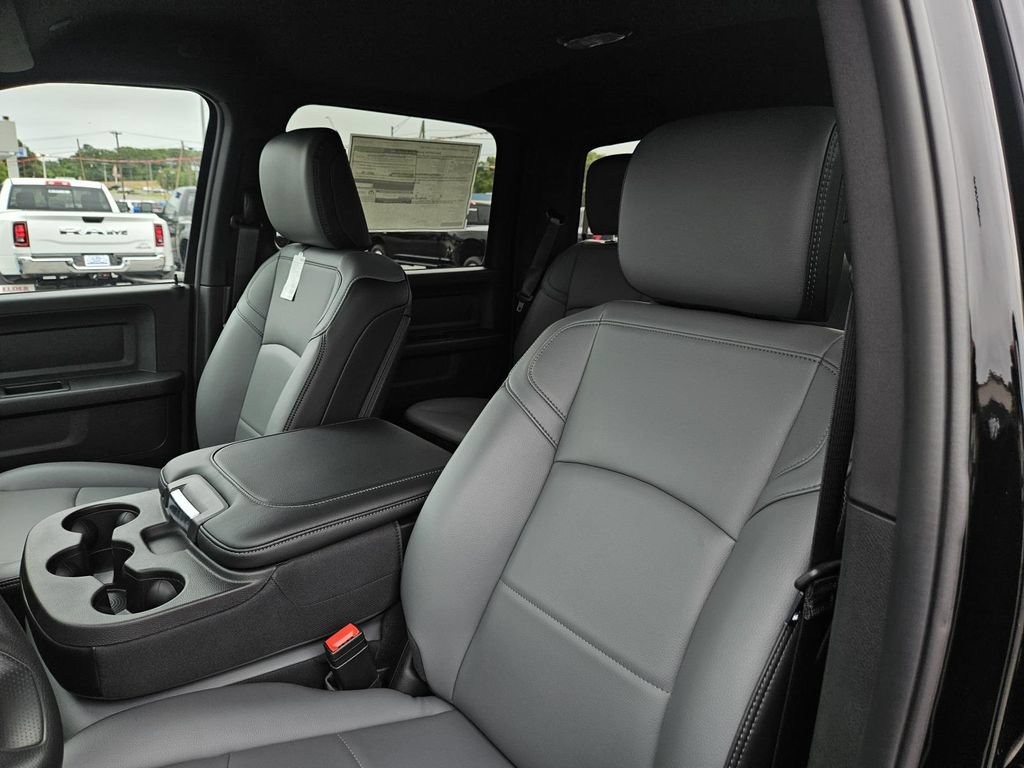 New 2026 RAM 3500 Tradesman AWD/4WD image 12
