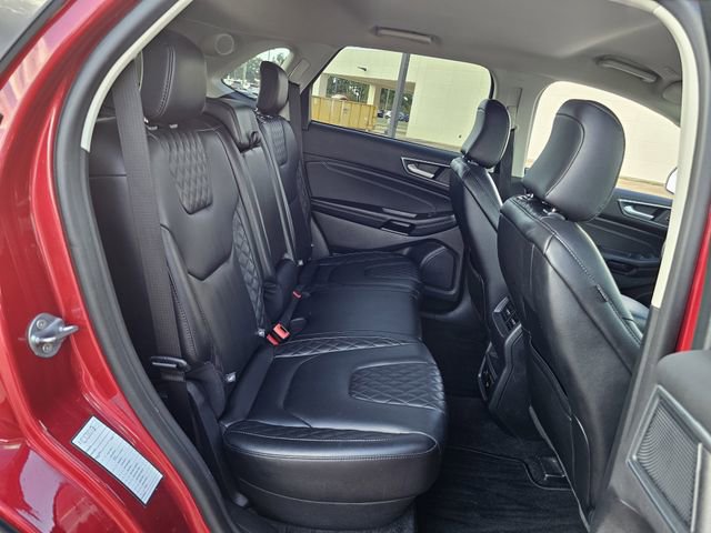 Certified 2024 Ford Edge Titanium image 27