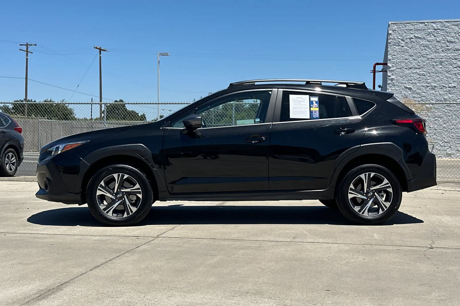 Used 2026 Subaru Crosstrek 2.5i Premium AWD/4WD image 6