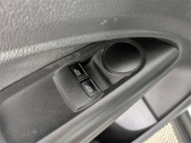 Used 2021 Ford Transit Connect XLT image 12