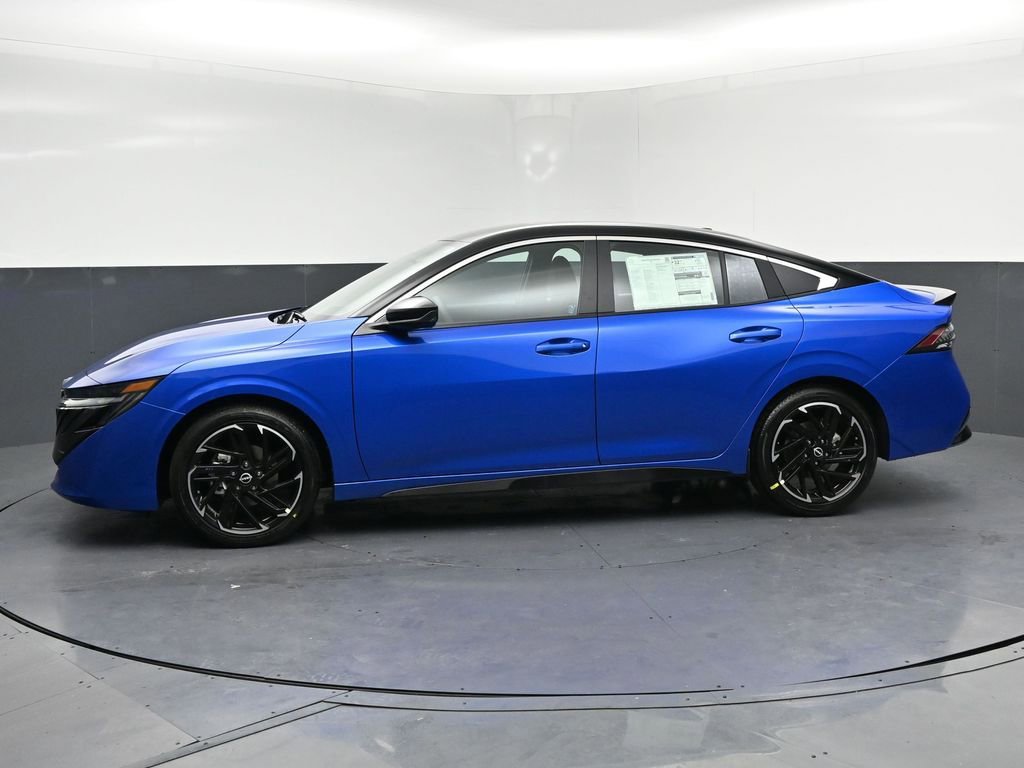 New 2026 Nissan Sentra SR w/ Floor Mat Package FWD image 2