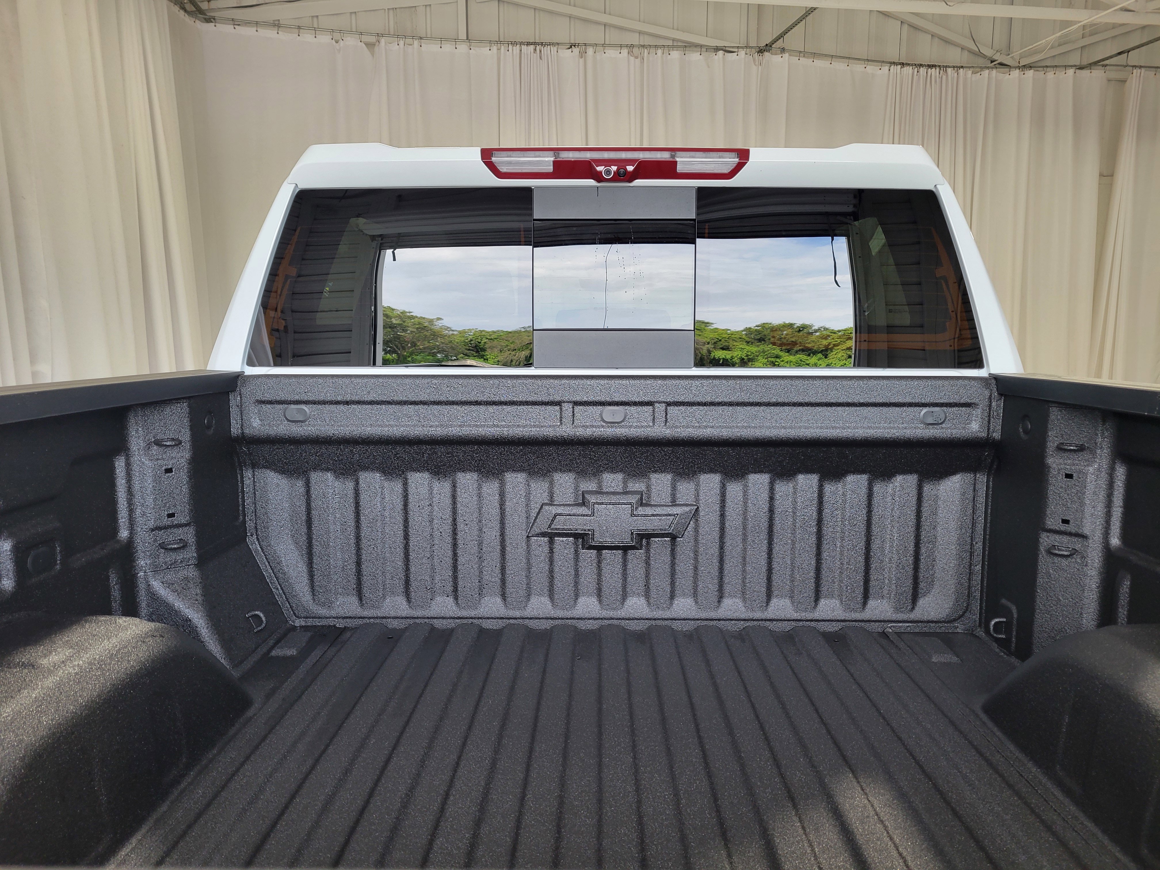 New 2026 Chevrolet Silverado 1500 ZR2 image 7
