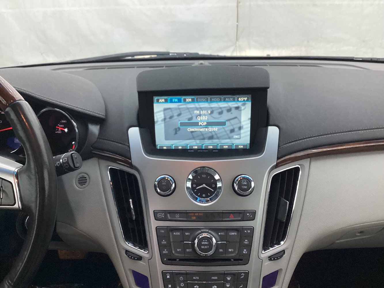 Used 2011 Cadillac CTS Premium image 28