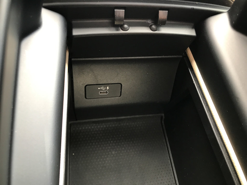 Used 2020 BMW X5 xDrive40i w/ Premium Package image 27