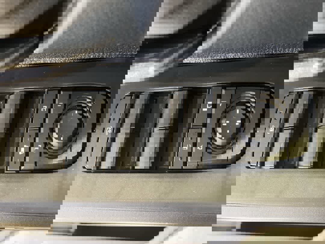 Certified 2026 Toyota Tacoma SR5 image 15