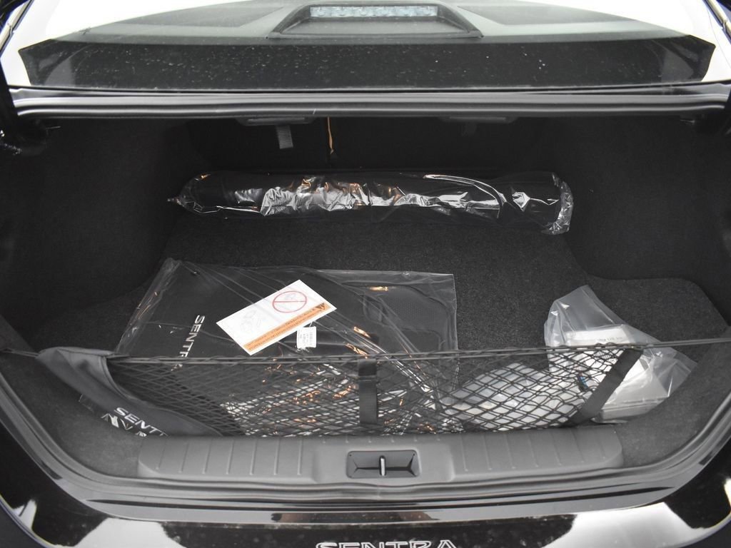 New 2025 Nissan Sentra SV w/ SV Premium Package image 33