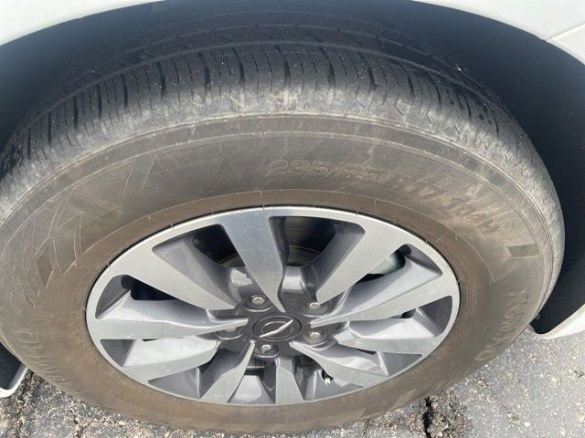 Used 2022 Chrysler Pacifica Touring-L image 18