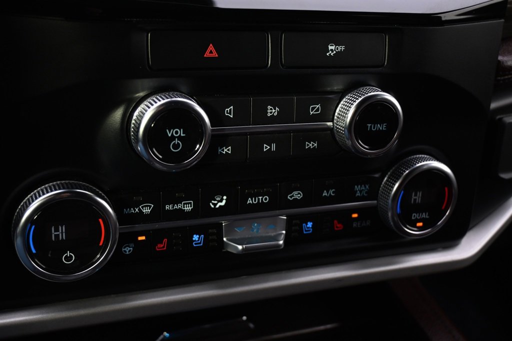 Used 2023 Ford Expedition Limited image 32