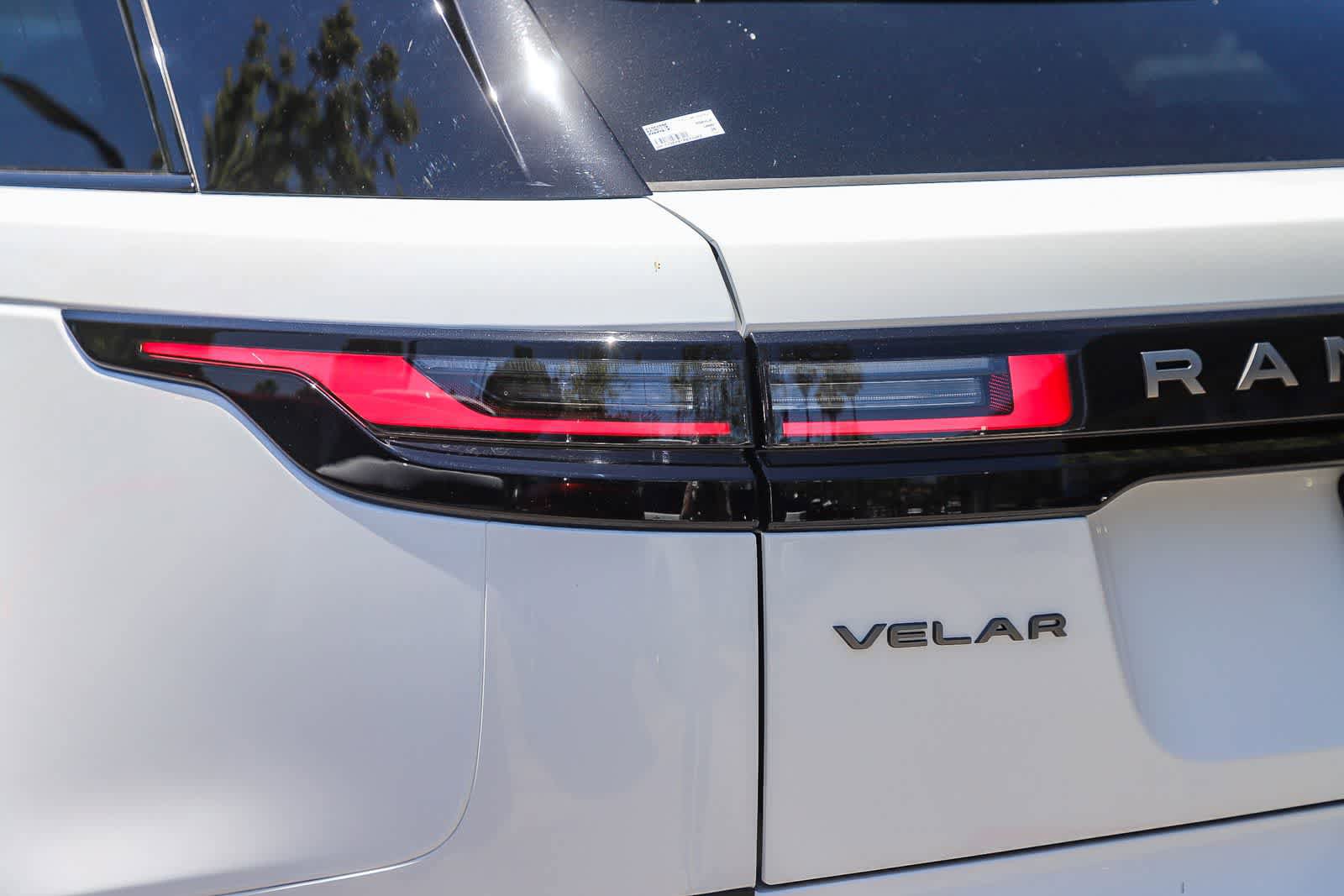 New 2026 Land Rover Range Rover Velar S AWD/4WD image 7
