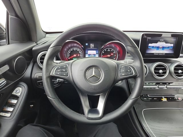 Used 2018 Mercedes-Benz GLC 300 4MATIC image 33