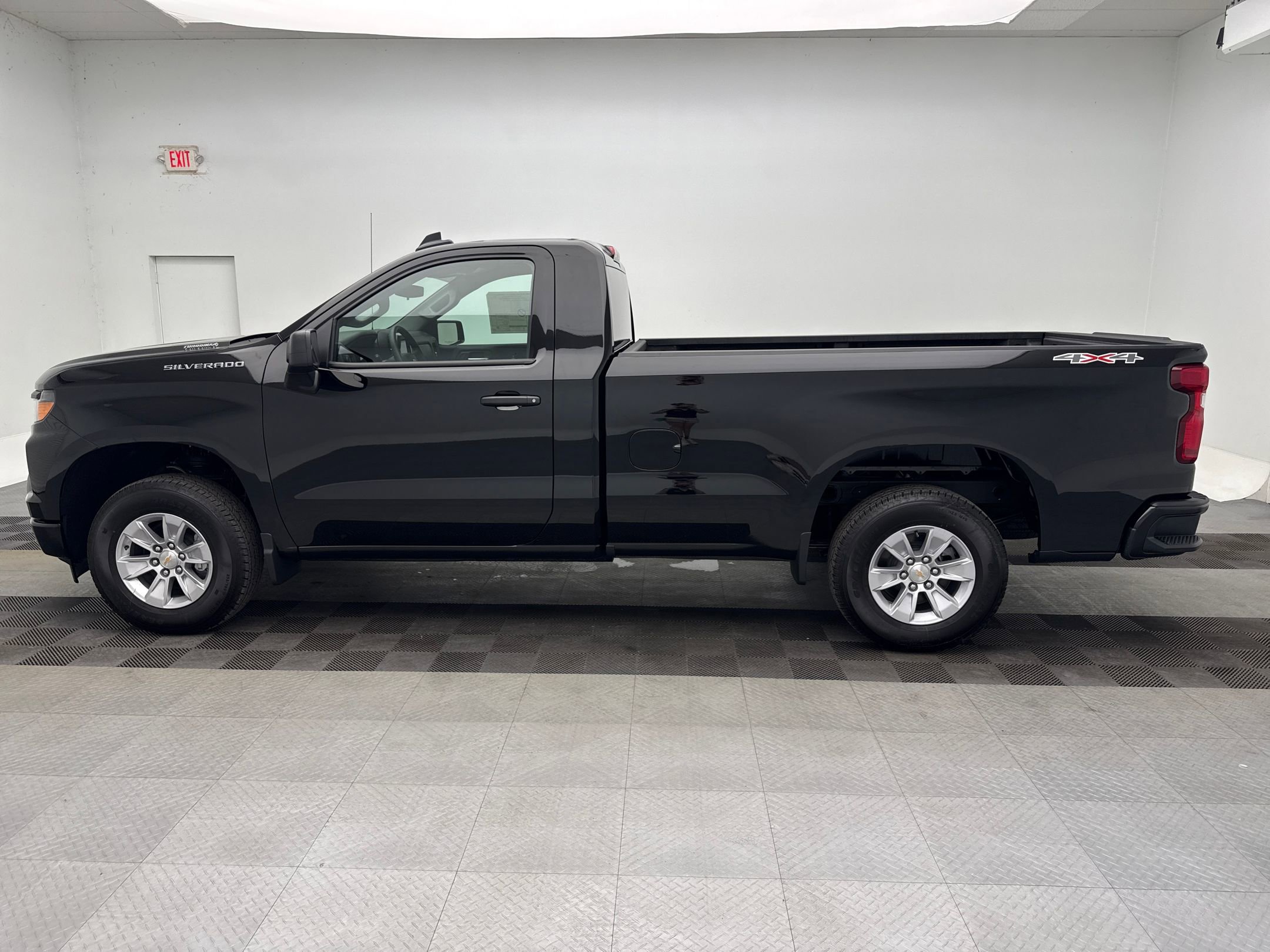 New 2026 Chevrolet Silverado 1500 W/T w/ WT Value Package image 2