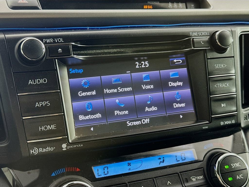 Used 2018 Toyota RAV4 XLE image 38