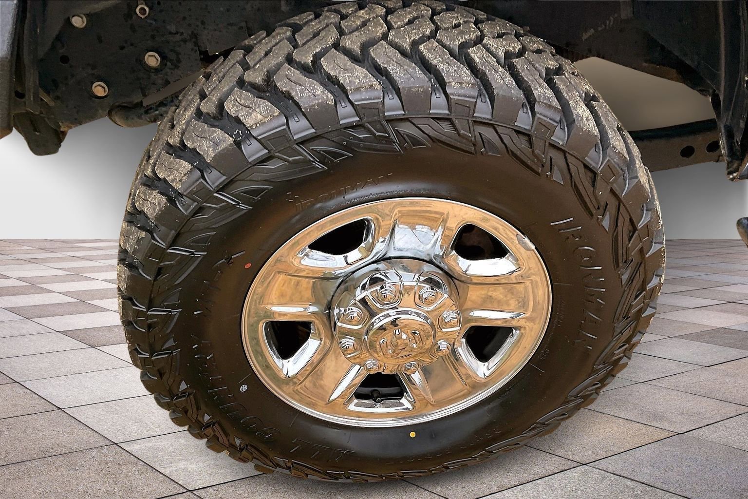 Used 2022 RAM 3500 Tradesman w/ Chrome Appearance Group image 9