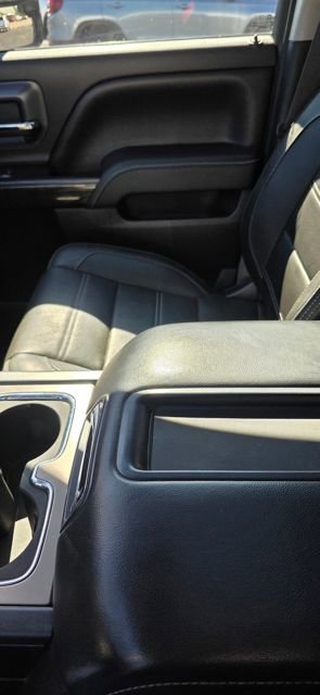 Used 2015 GMC Sierra 3500 Denali w/ Duramax Plus Package image 24