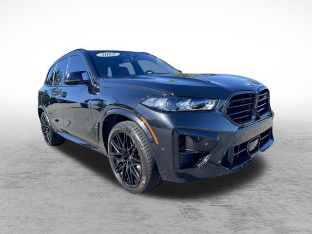 Used 2025 BMW X5 M Competition w/ Executive Package AWD/4WD image 3