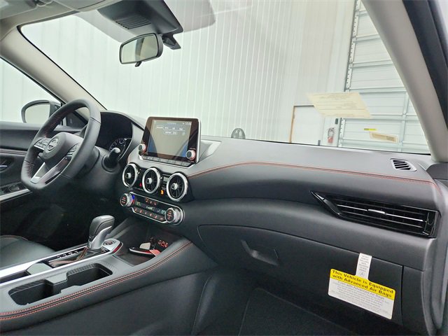 New 2025 Nissan Sentra SR w/ SR Premium Package image 31