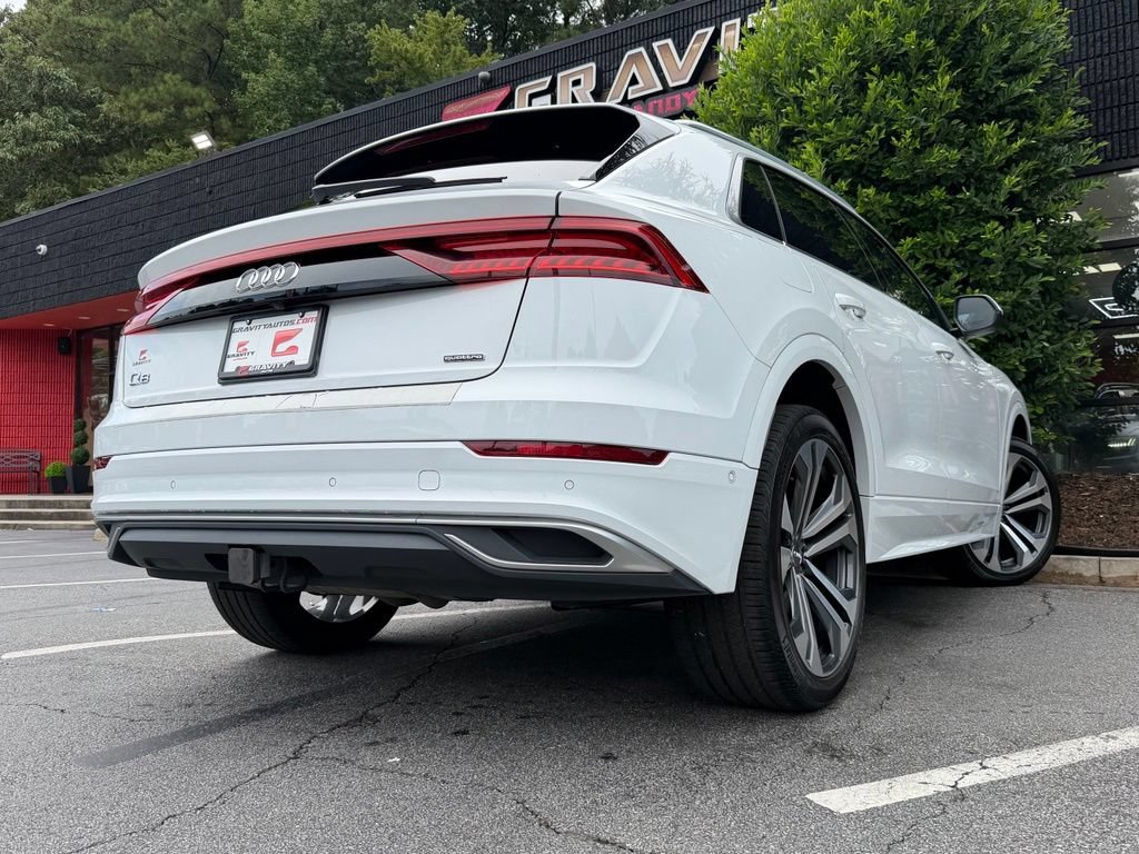 Used 2019 Audi Q8 Prestige w/ Luxury Package AWD/4WD image 13