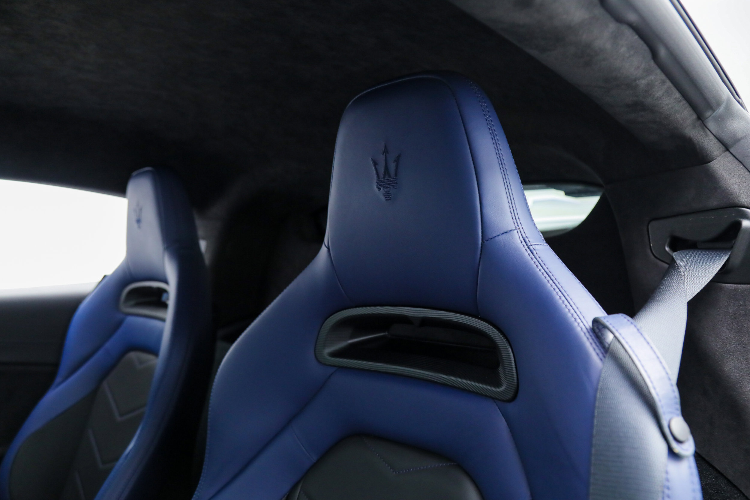 Certified 2022 Maserati MC20 Coupe RWD image 38