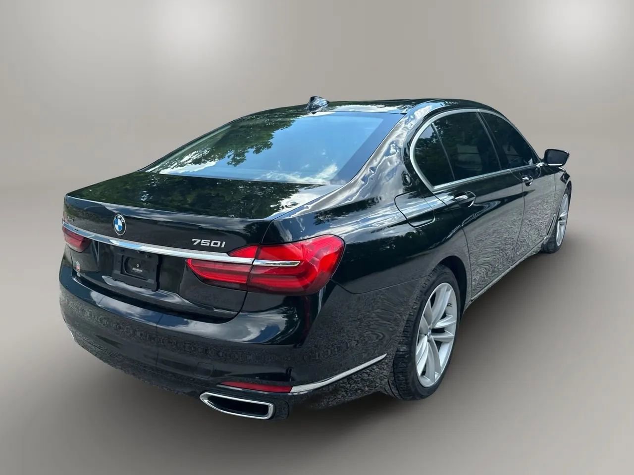 Used 2018 BMW 750i xDrive image 6