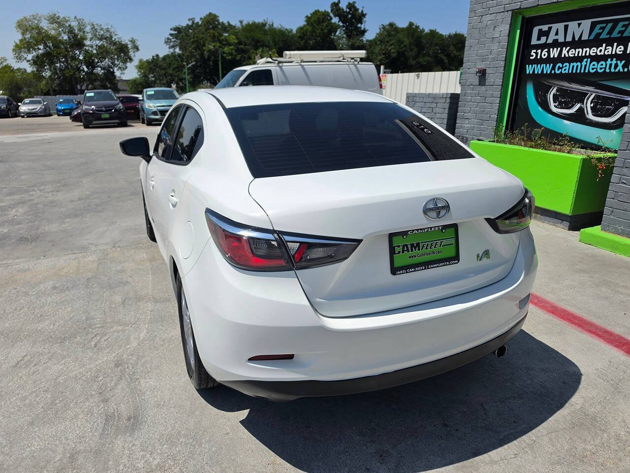 Used 2016 Scion iA FWD image 10