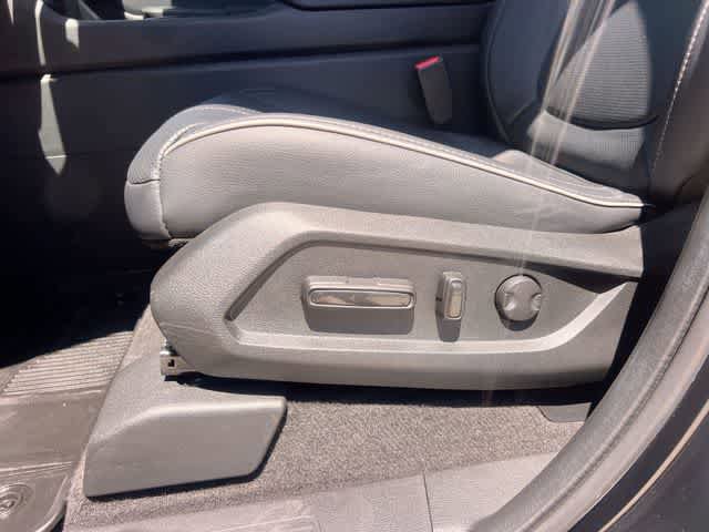 Used 2023 Honda Pilot Elite image 31