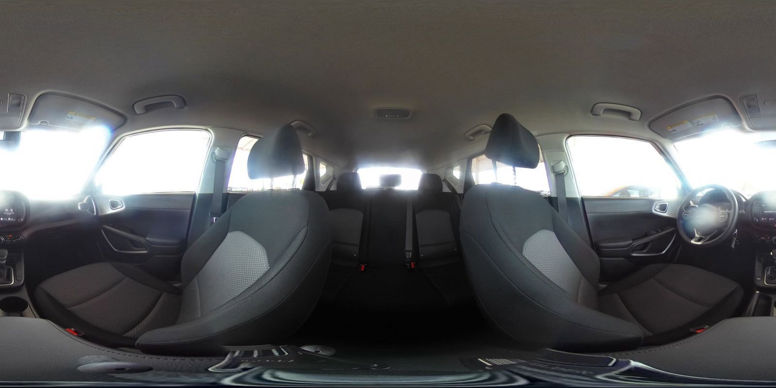 Used 2025 Kia Soul LX w/ LX Technology Package image 40