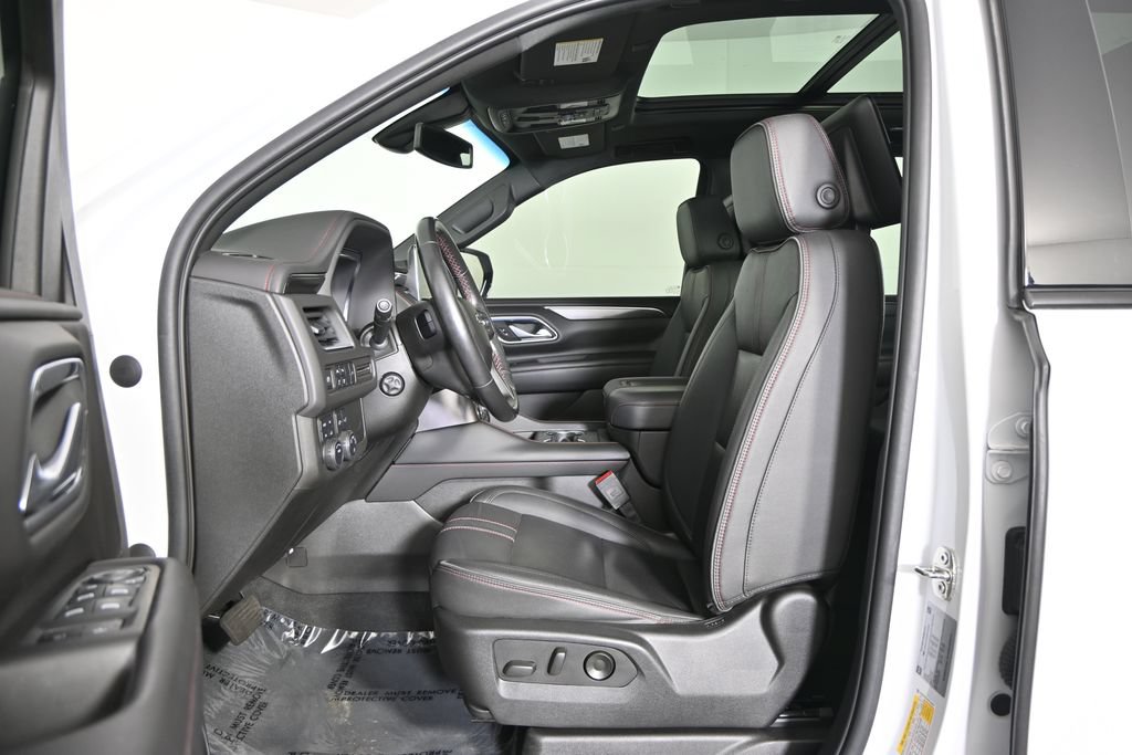 Used 2022 Chevrolet Tahoe RST w/ Luxury Package AWD/4WD image 22