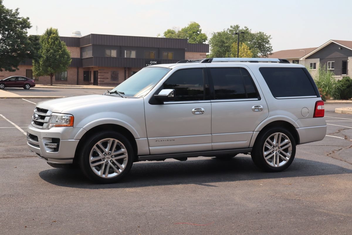 Used 2016 Ford Expedition Platinum AWD/4WD image 10