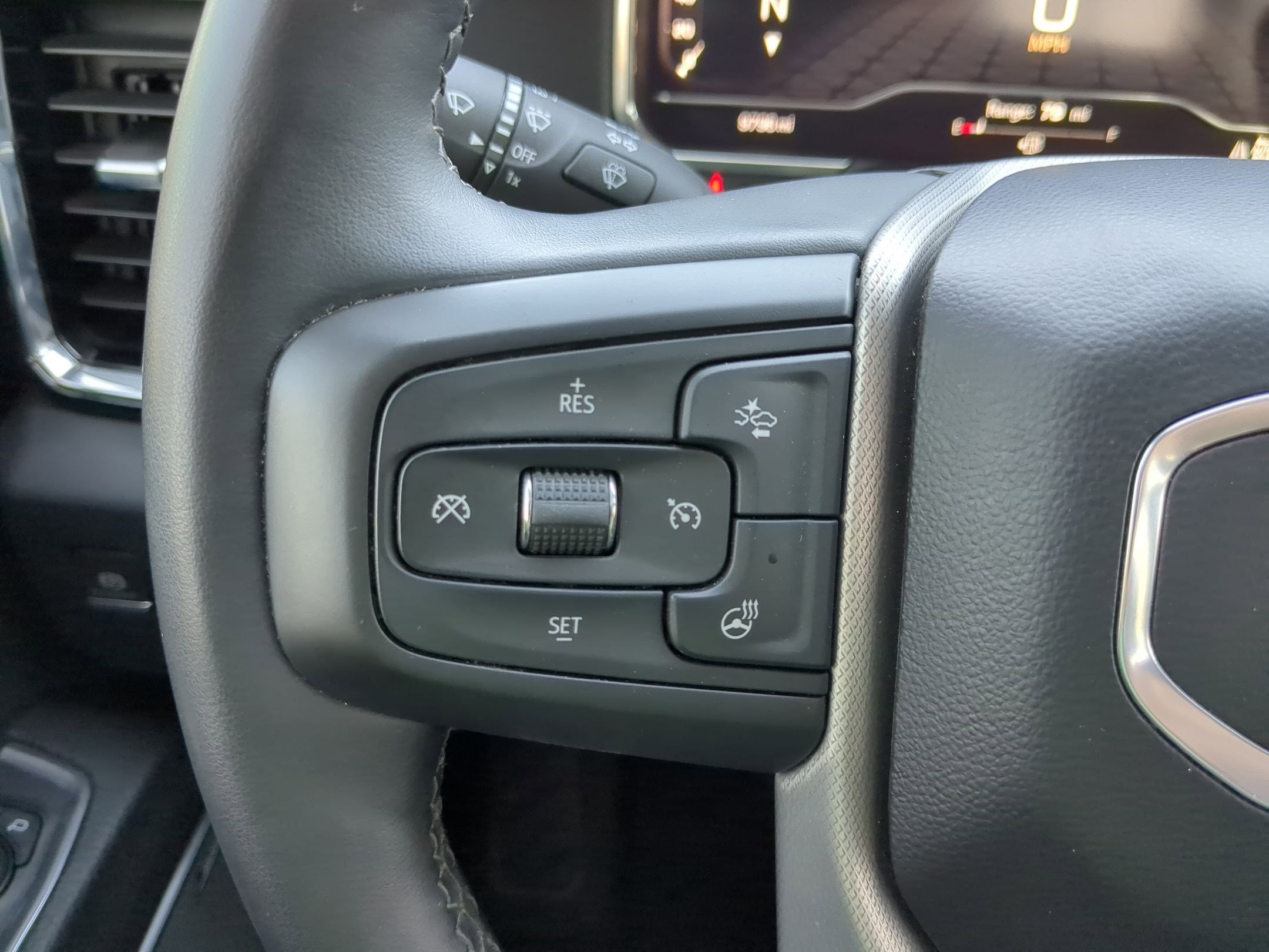 Used 2024 GMC Sierra 2500 Denali image 19