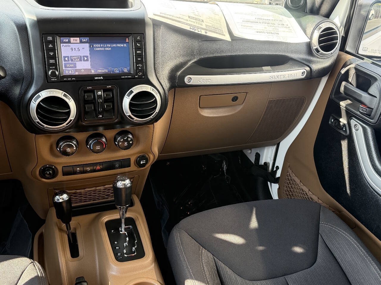 Used 2013 Jeep Wrangler Unlimited Sahara AWD/4WD image 7