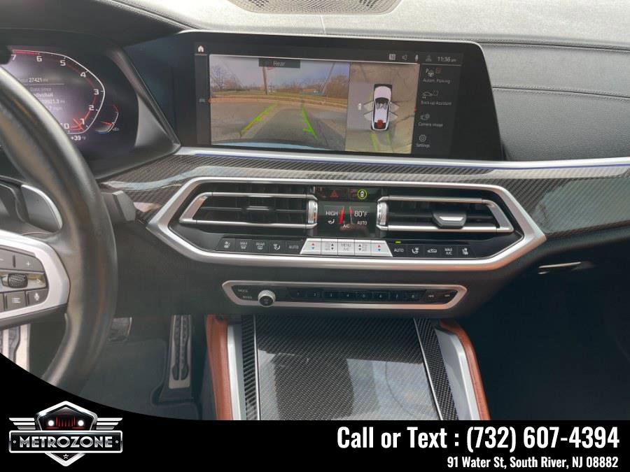 Used 2023 BMW X6 M50i w/ Executive Package image 39