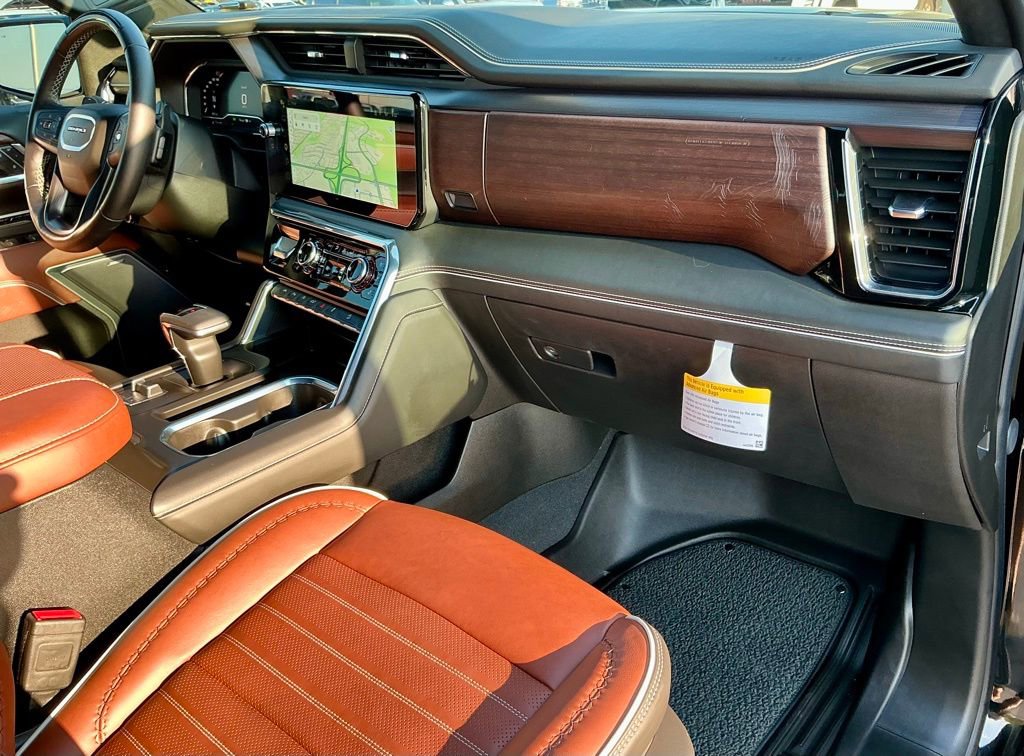 Used 2025 GMC Sierra 1500 Denali Ultimate image 25