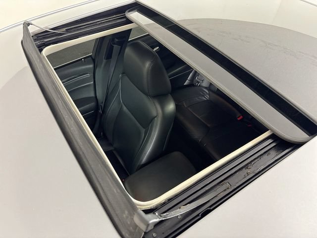 Used 2017 Chrysler 300 Touring w/ Value Package RWD image 23