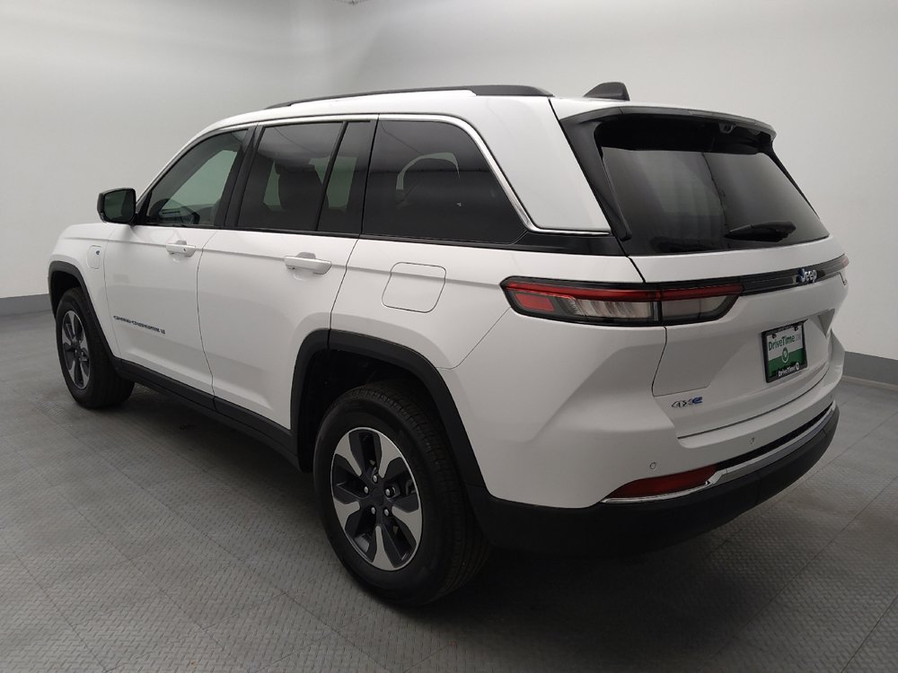 Used 2022 Jeep Grand Cherokee Limited 4xe w/ Luxury Tech Group II AWD/4WD image 5