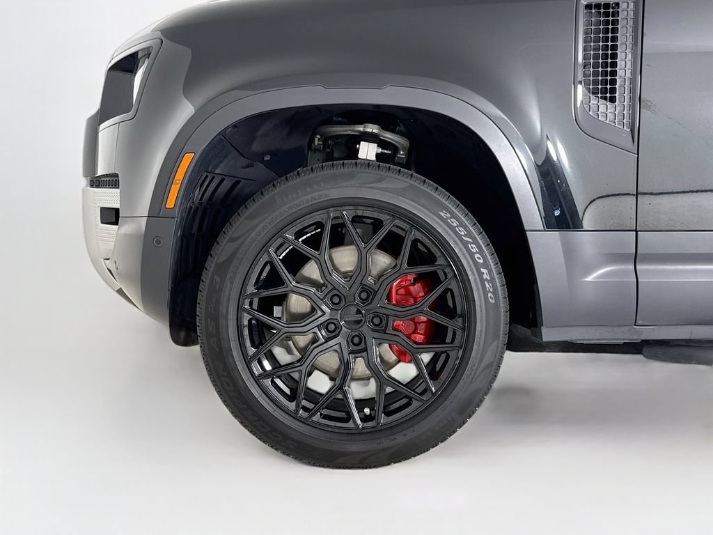 Used 2023 Land Rover Defender 90 S AWD/4WD image 27