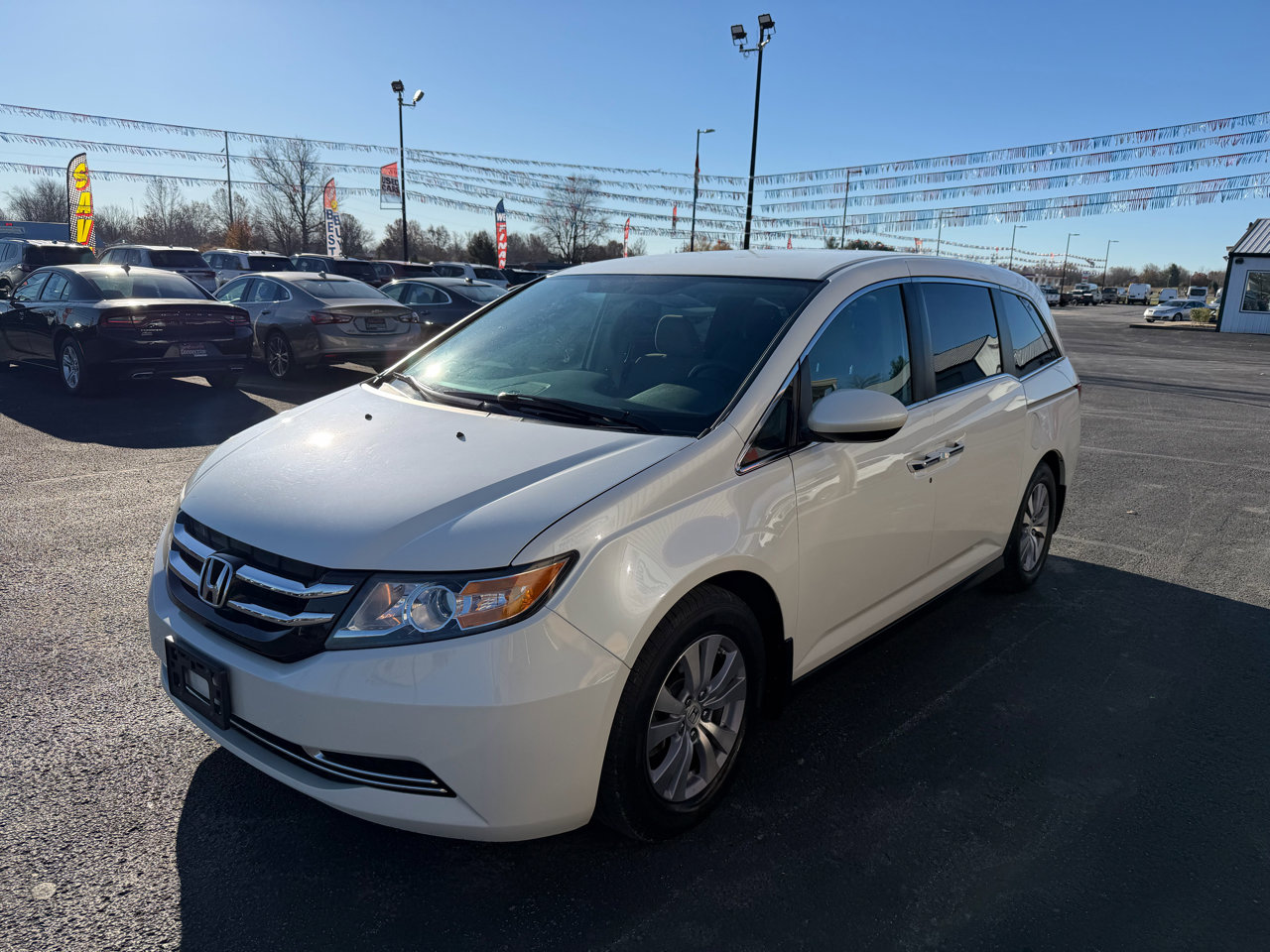 Used 2014 Honda Odyssey EX image 9