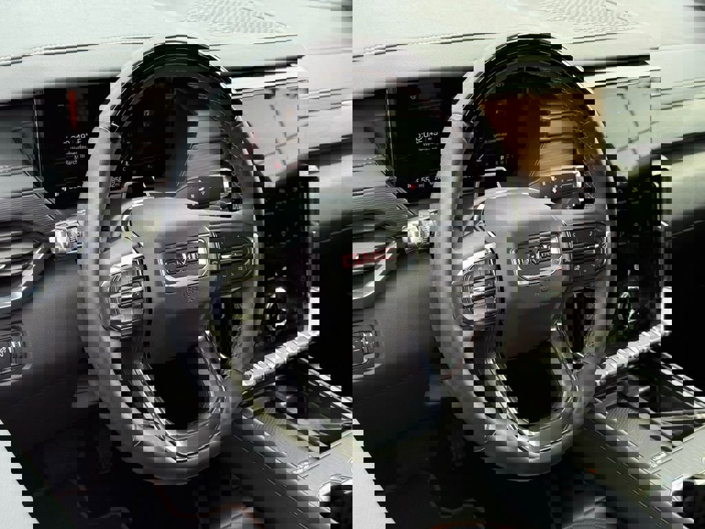 Used 2024 GMC Acadia AT4 w/ Super Cruise Package image 19